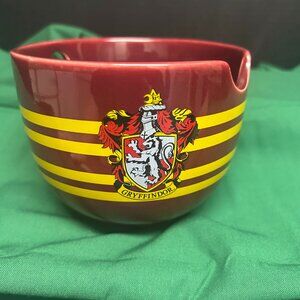 Gryffindor ramen noodle bowl